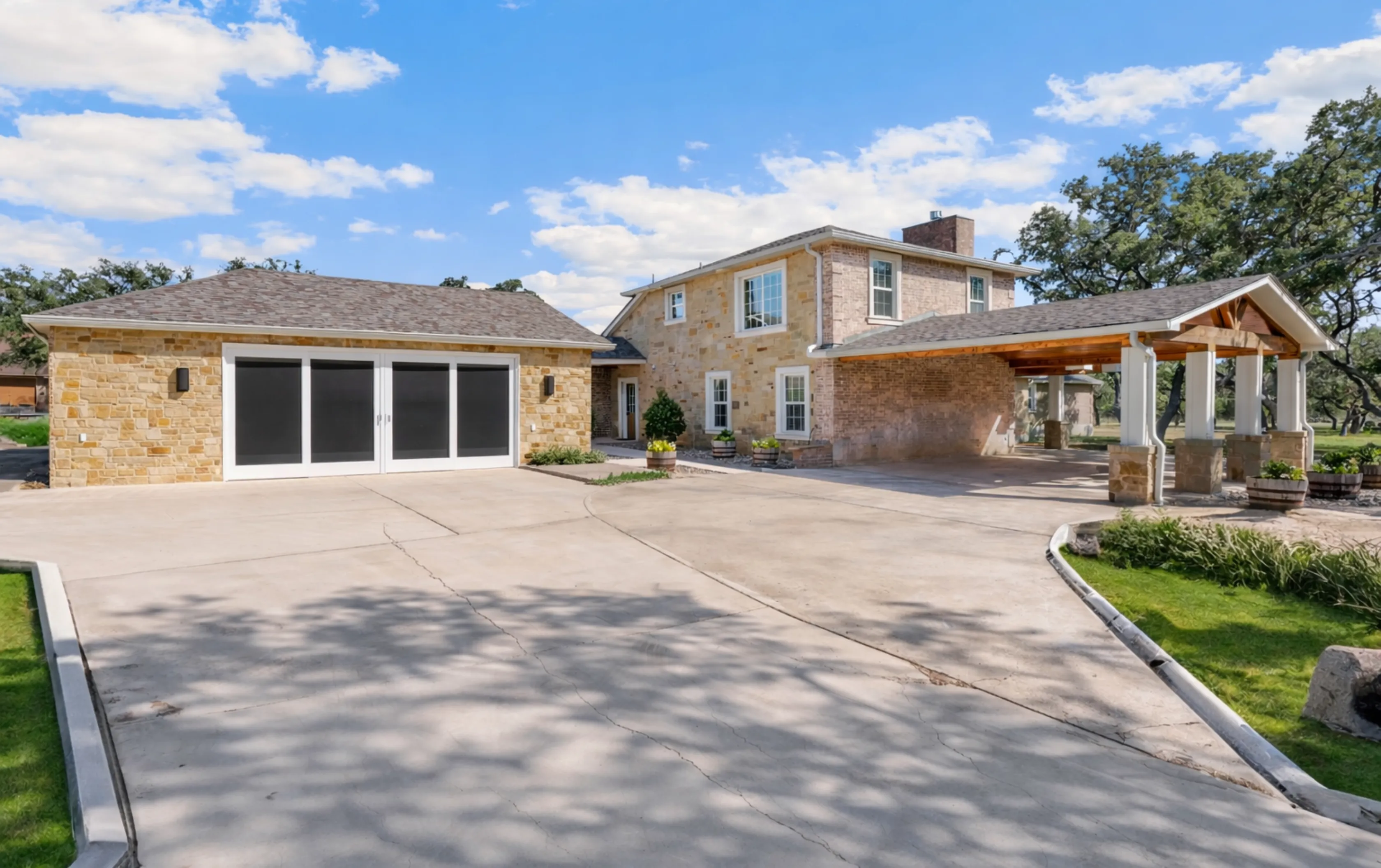 Mister ADU LA - Converted Garage to Livable ADU Space Los Angeles Home Upgrade